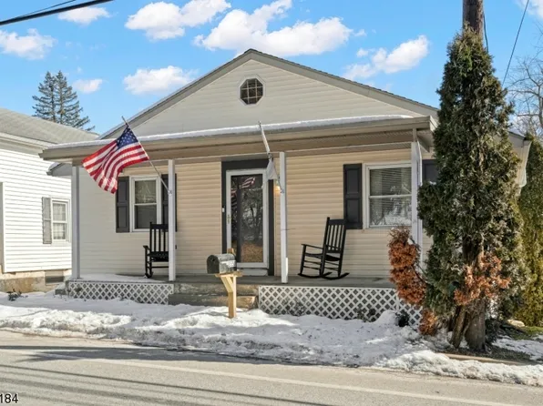 2350 Belvidere Rd, Harmony Township, NJ 08865