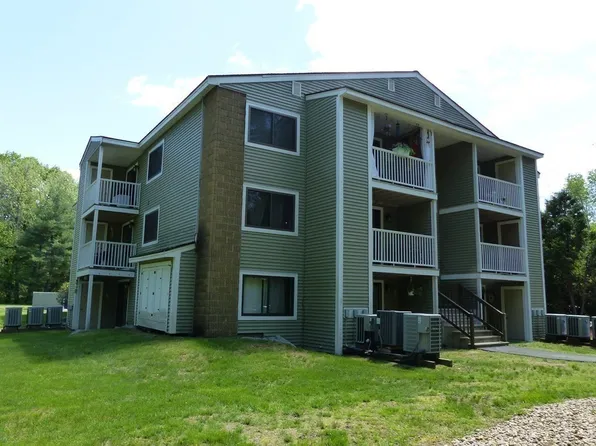 4 Bridgeview Cir Unit 35, Tyngsboro, MA 01879