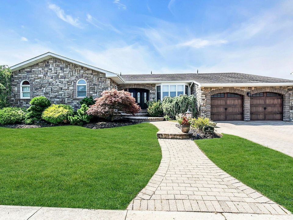 1st image of 34 Andrews Drive