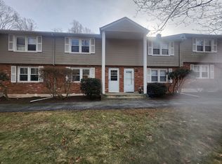 78 Corey Ln #10, Niantic, CT 06357
