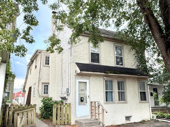 328 South St