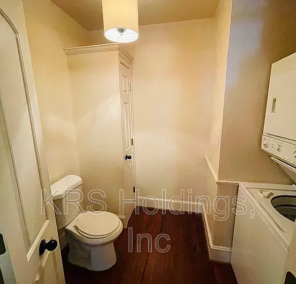 424 W Washington St #A — Photo 12