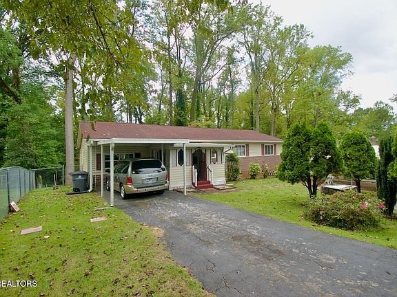 2nd image of 206 Hartford Rd