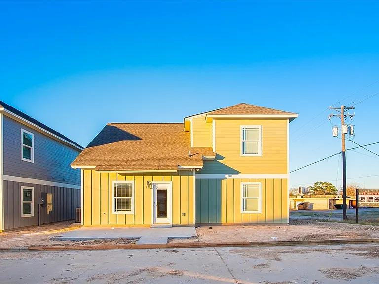 216 Howdy Ct — Photo 26