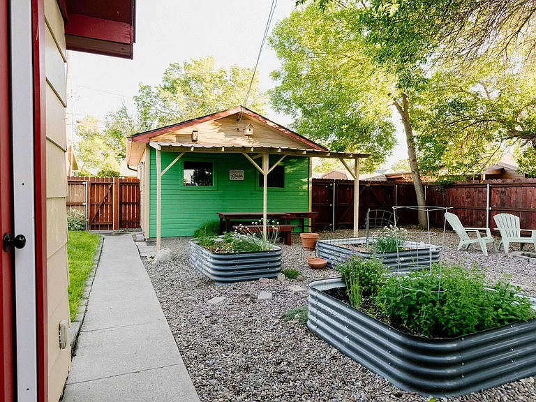 404 2nd Ave SW — Photo 31