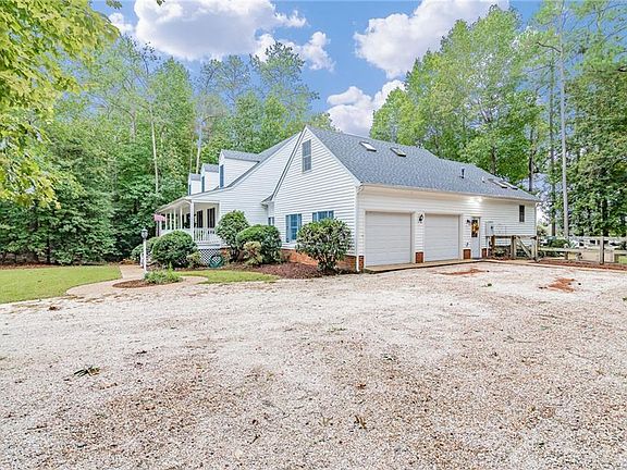 5th image of 496 River Bluff Ln
