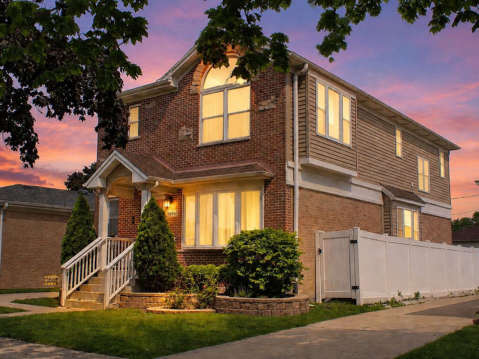 1st image of 9956 Ivanhoe Ave