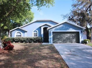 102 Winston Manor Cir, Seffner, FL 33584