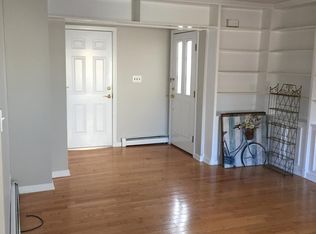 18 Dunlop Ct, Commack, NY 11725