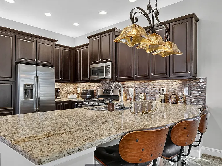 30724 Lindentree Dr — Photo 16