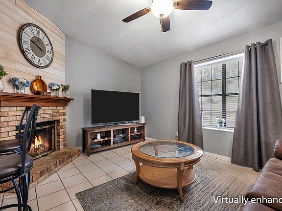 5th image of 339 Whetherbine Way E