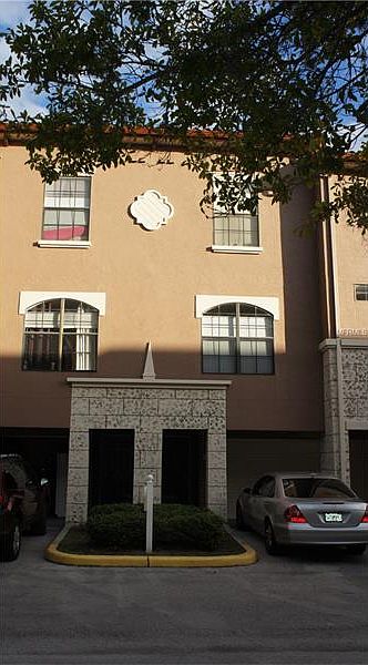 1st image of 6107 Metrowest Blvd Unit 103