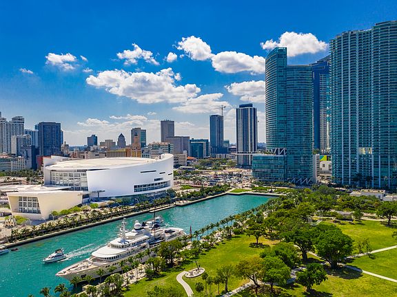 3rd image of 888 Biscayne Blvd Ste 201