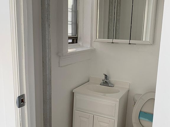 5th image of 3642 Holland Ave APT 8