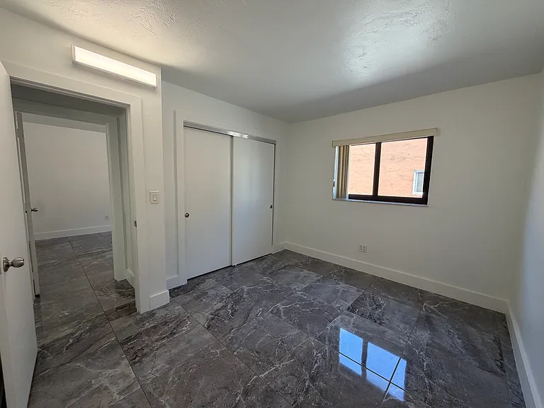 2012 NW Flagler Ter #3 — Photo 9