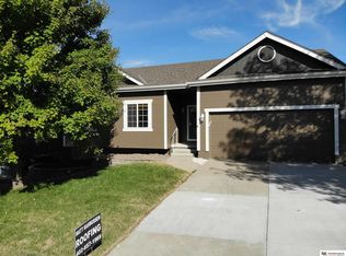 15114 Meredith Ave, Omaha, NE 68116