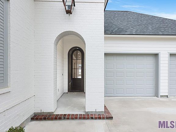 3rd image of 17370 Fox Glove Ave