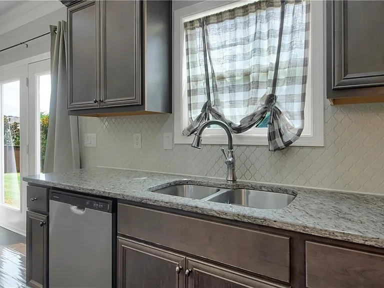 551 Wagon Hill Ln — Photo 15