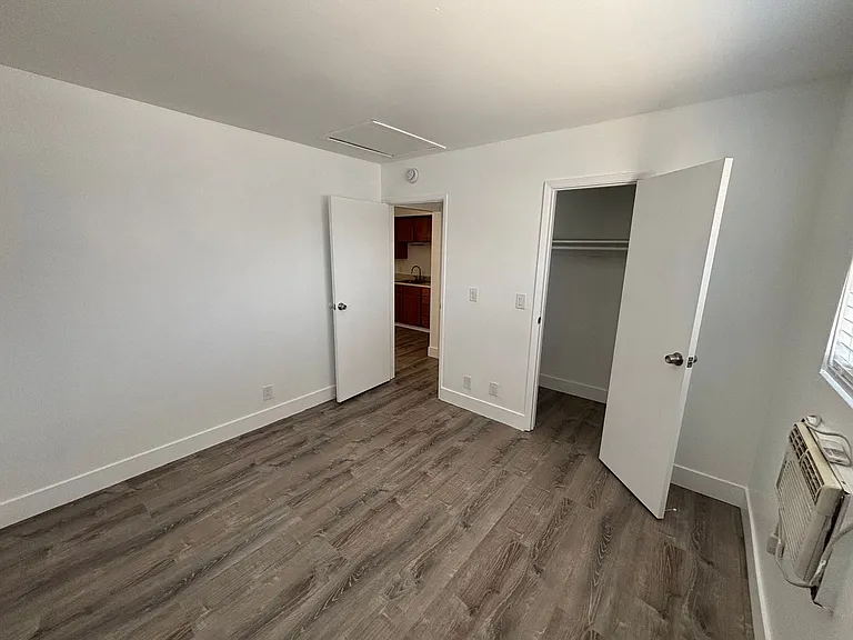 344 E Santa Anita Ave — Photo 11