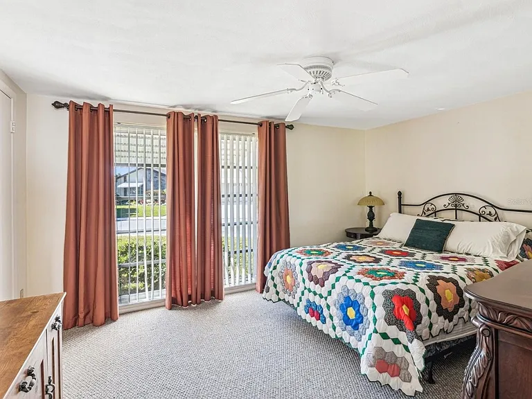 3708 Springfield Dr — Photo 16