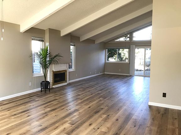 2nd image of 2637 Volga Way