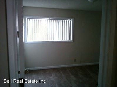 2nd image of 1893 Garden Ave APT 18