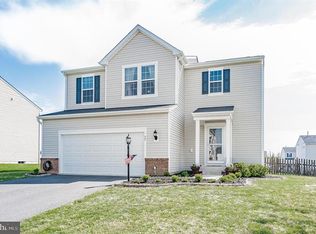 39 Charter Gate Dr, Fredericksburg, VA 22406