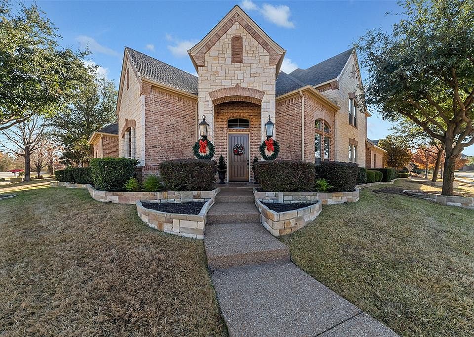 1st image of 1112 Verona Way