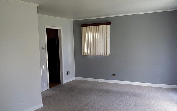 4th image of 7919 N Neva Ave