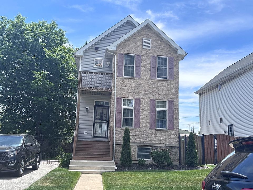 1st image of 1255 W 102nd Pl