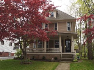 3156 Oak Rd, Cleveland Heights, OH 44118