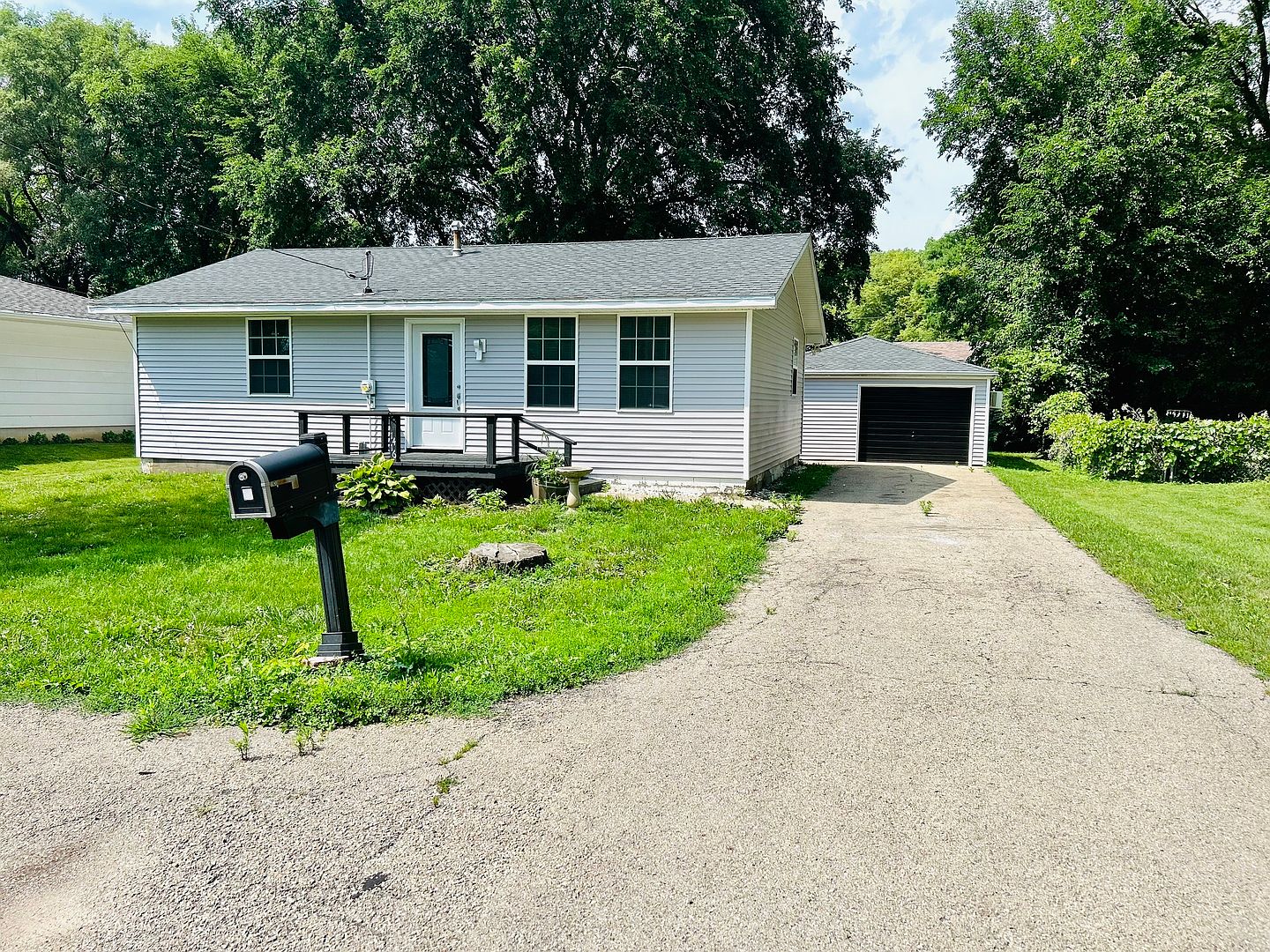 1416 Washington St, Marseilles, IL 61341 Zillow