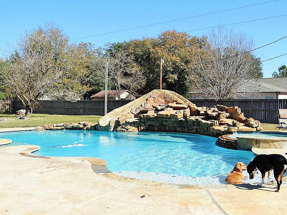 1st image of 16884 W Maglitto Cir