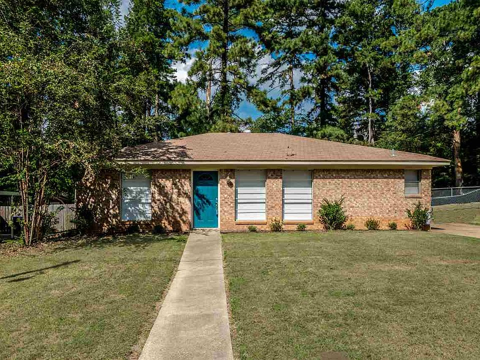 1st image of 1321 Baxley Ln