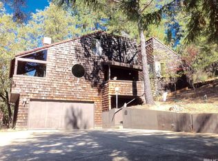 640 Country Rd, Meadow Vista, CA 95722