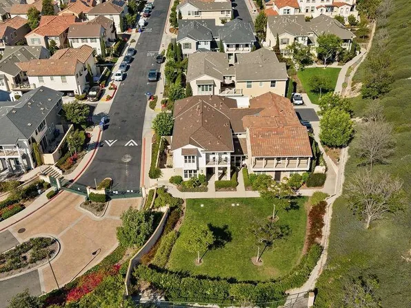 4301 Pacifica Way Unit 2, Oceanside, CA 92056