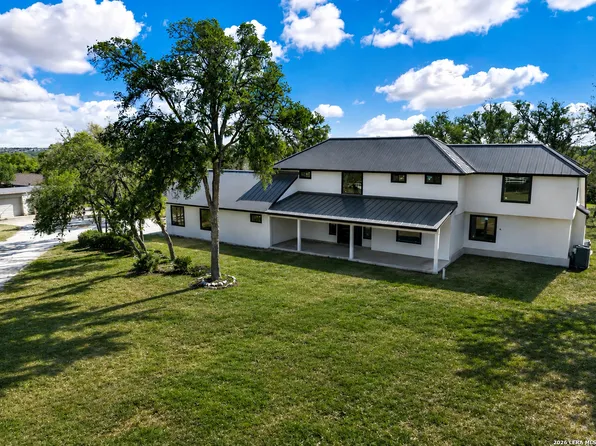 306 N ROLLING OAKS LN, San Antonio, TX 78253