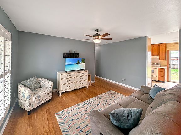 2nd image of 1203 Mount Vernon Dr