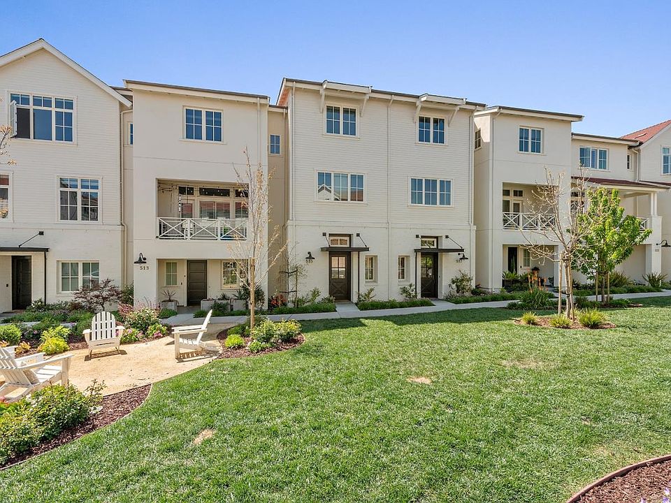 1st image of 517 Wayfarer Way