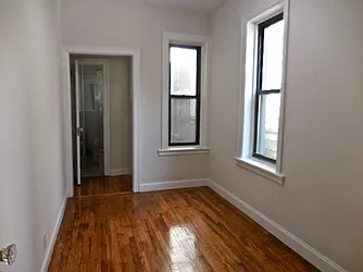 Rented by Aimee Grodanz, LREB