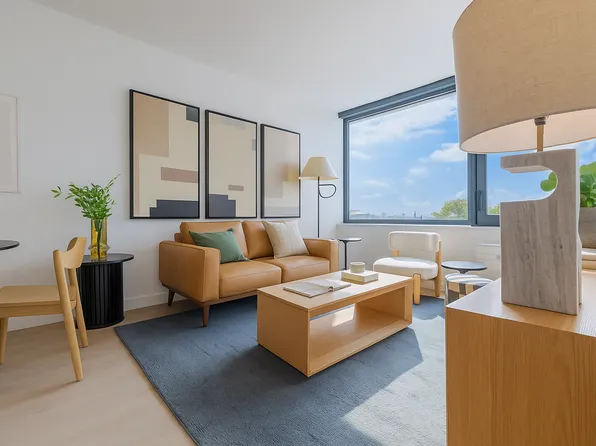 201 25th Street image 2 of 19