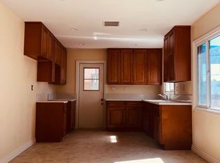 9406 Walnut St, Bellflower, CA 90706