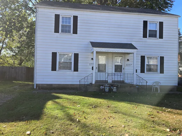 1229 Corregidor Cir, Evansville, IN 47714