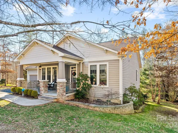 55 Greenwells Glory Dr, Biltmore Lake, NC 28715
