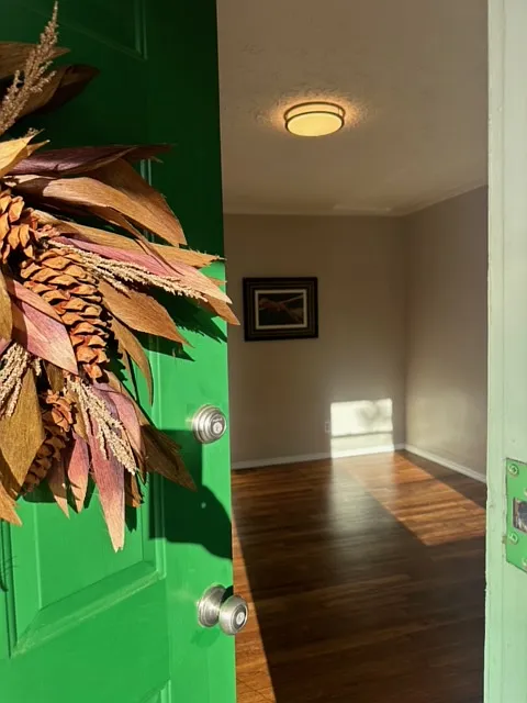 4 bed, 1255 sqft, $1,950 — Photo 4
