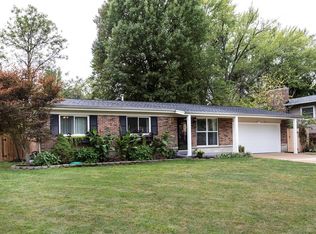 12432 Larkwood Dr, Saint Louis, MO