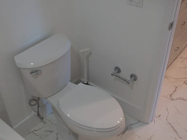 10425 SW 112th Ave #215 — Photo 14