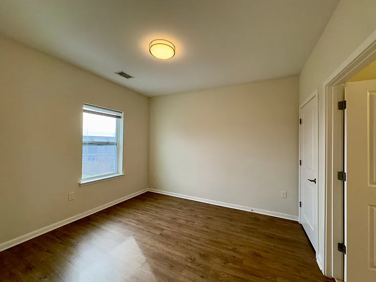 Townhomes along Hamilton Ave, MD! — Photo 43