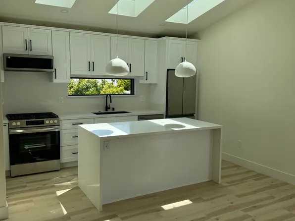315 6th Ave #4, Venice, CA 90291