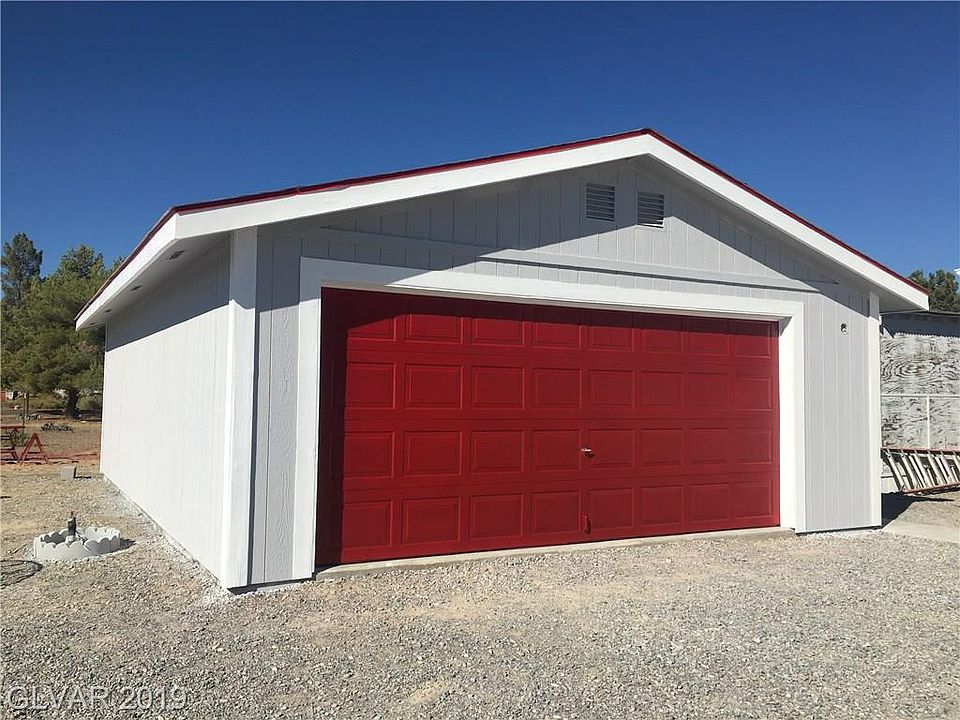 2nd image of 141 Cindy Dr